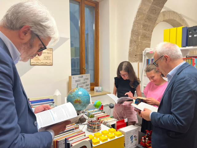 Nuovi acquisti e donazioni arricchiscono il catalogo dello spazio lettura per ragazzi "Nico Rubini" 